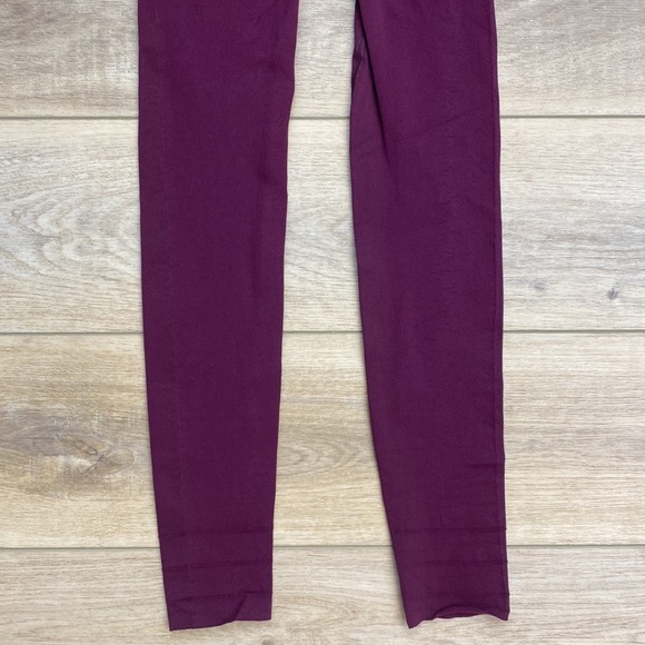 Fabletics | Sculptknit | Compression Leggings - Picture 7 of 14